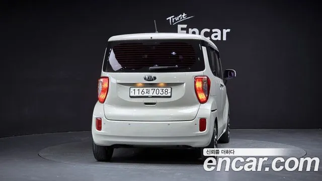 Kia Ray 2015 thumb 6