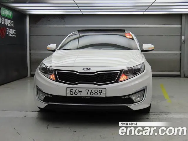 Kia K5 2012 thumb 10