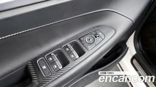 Hyundai Grandeur 2018 thumb 4