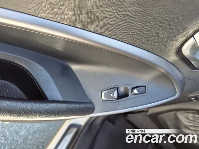 Hyundai DM 2012 thumb 4