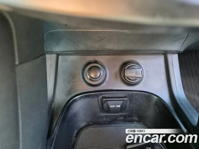 Hyundai DM 2012 thumb 2