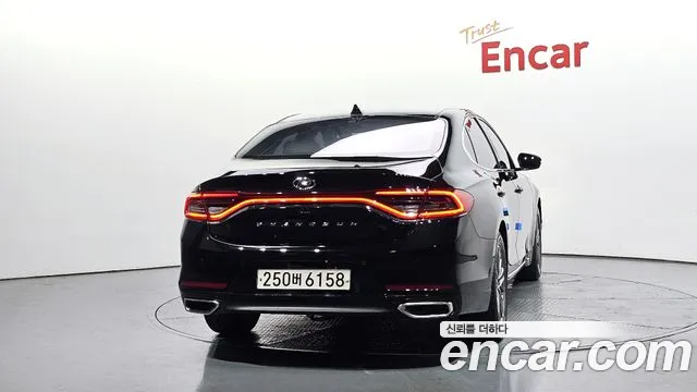 Hyundai Grandeur 2017 thumb 9