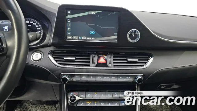 Hyundai Grandeur 2017 thumb 6