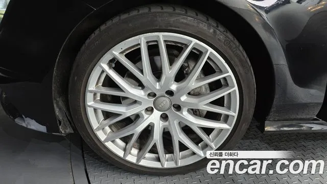 Audi A7 2015 thumb 11