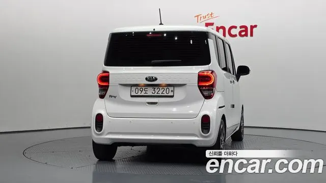 Kia Ray 2018 thumb 11