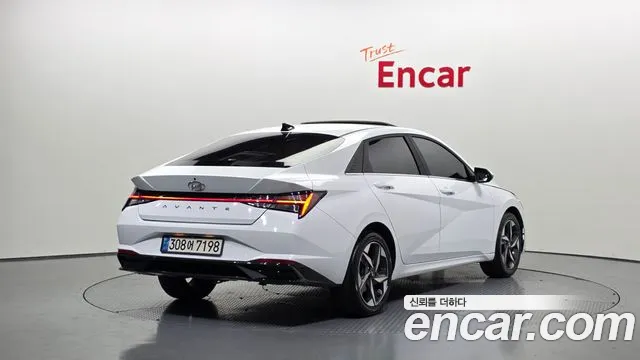 Hyundai Elantra 2022 thumb 11