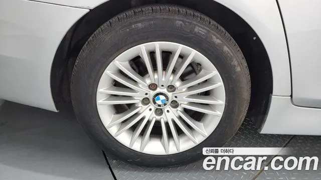 BMW 5 серии 2014 thumb 10