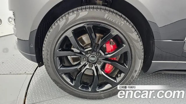 Land Rover Range Rover 2019 thumb 8