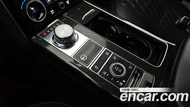 Land Rover Range Rover 2019 thumb 9