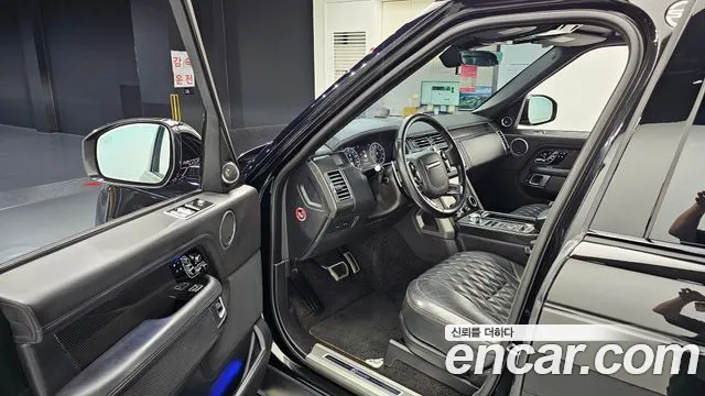 Land Rover Range Rover 2019 thumb 5