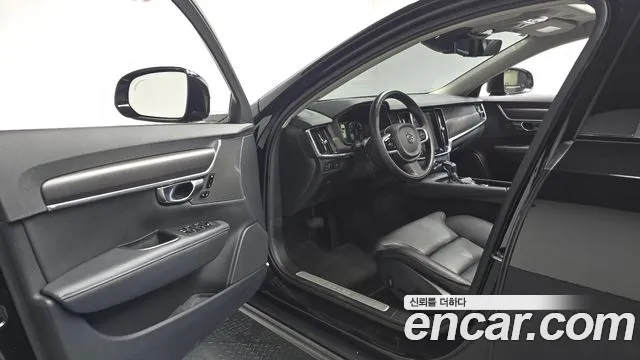 Volvo V90 Cross Country 2018 thumb 5