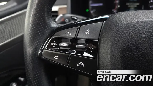 KGM Rexton 2018 thumb 3