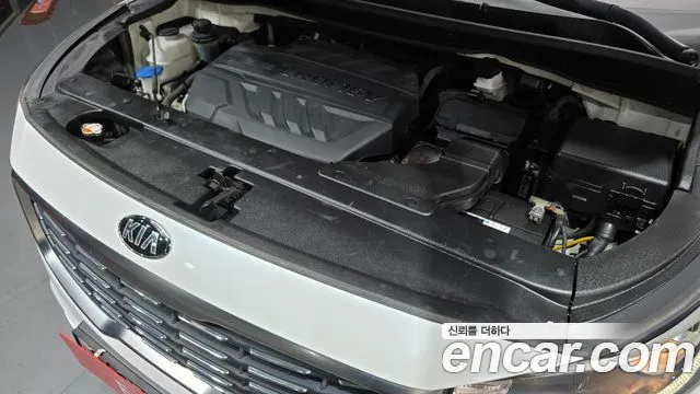 Kia Carnival 2018 thumb 12