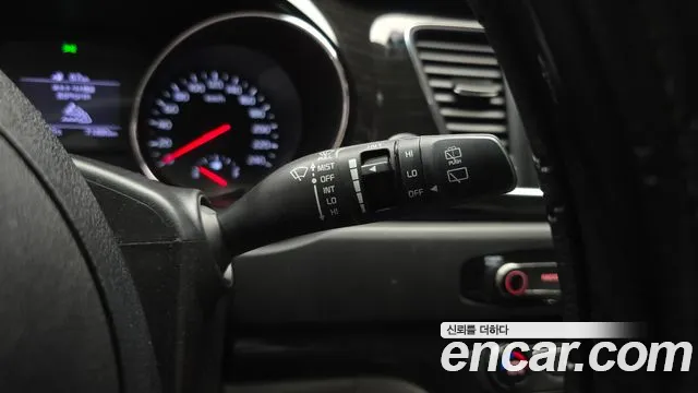 Kia Carnival 2018 thumb 7