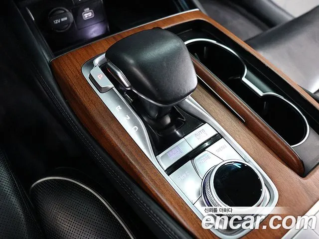 Kia K9 2018 thumb 5