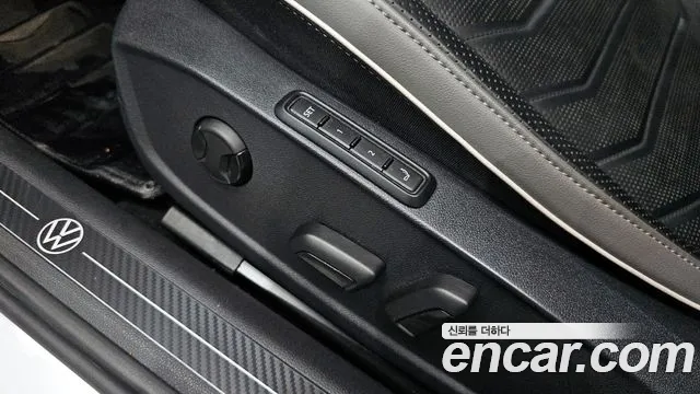 Volkswagen Arteon 2023 thumb 9