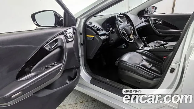 Hyundai Grandeur 2013 thumb 3
