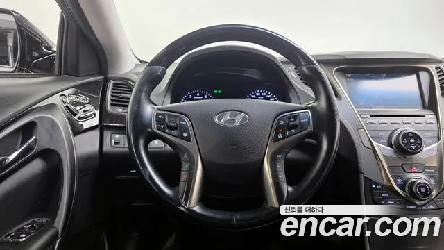 Hyundai Grandeur 2013 thumb 2