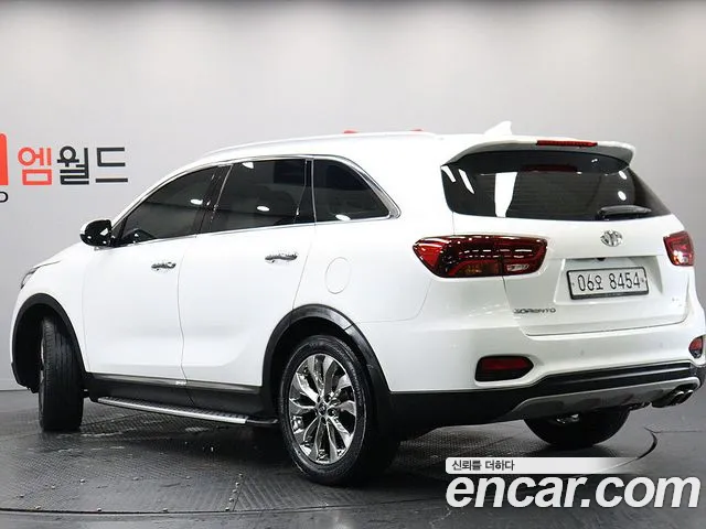 Kia Sorento 2018 thumb 10