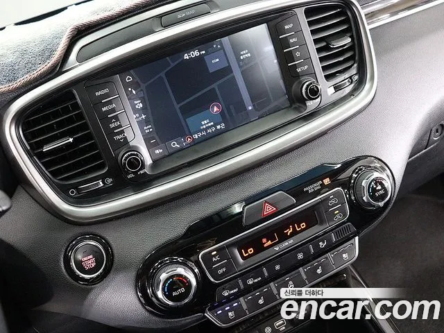 Kia Sorento 2018 thumb 4