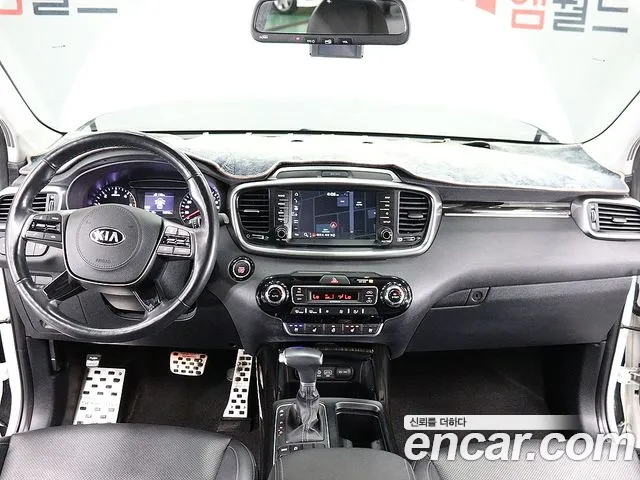 Kia Sorento 2018 thumb 2