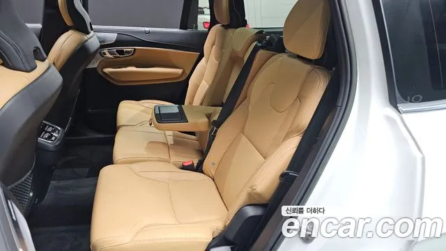 Volvo XC90 2023 thumb 6