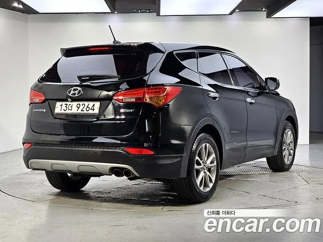 Hyundai Санта Фе 2013 thumb 11