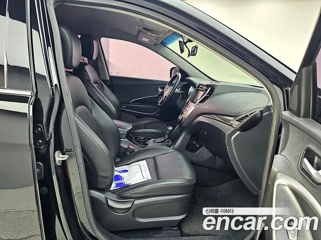 Hyundai Санта Фе 2013 thumb 7