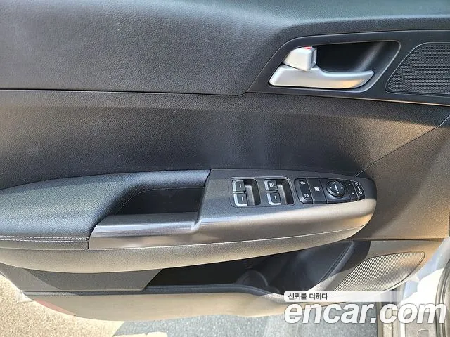 Kia Sportage 2016 thumb 4