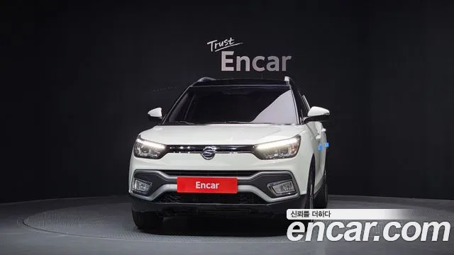 KGM Tivoli Air 2016 thumb 4
