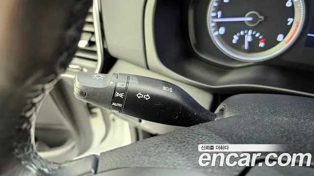 Hyundai Grandeur 2017 thumb 2