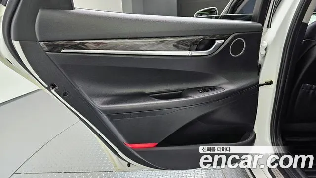 Hyundai Grandeur 2017 thumb 6