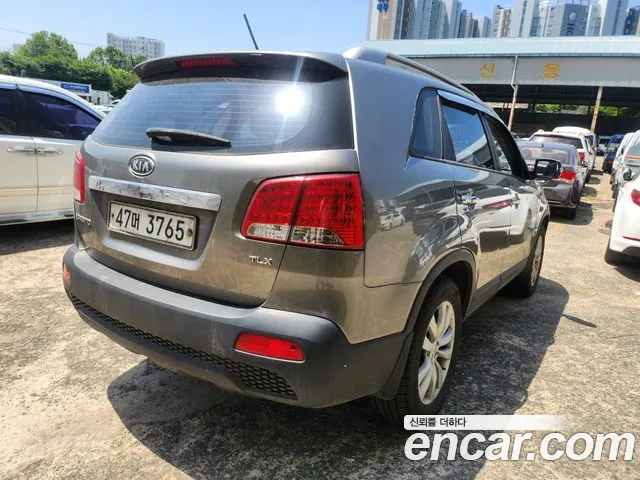 Kia Sorento 2009 thumb 6