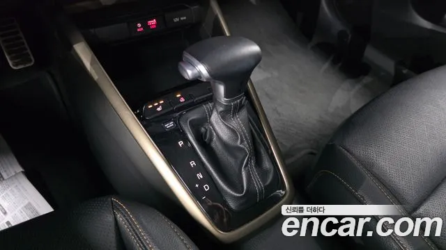 Kia Stonic 2017 thumb 7