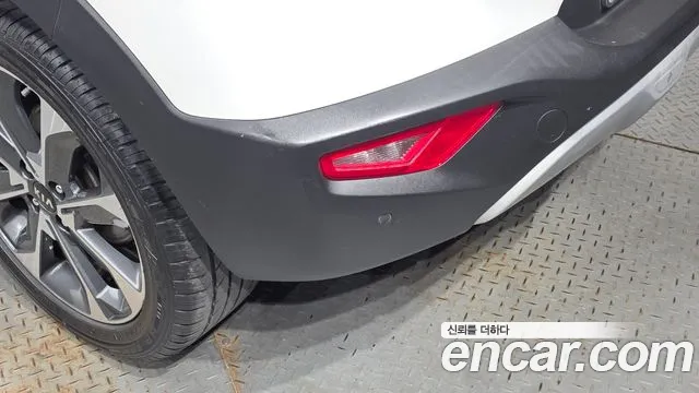 Kia Stonic 2017 thumb 4