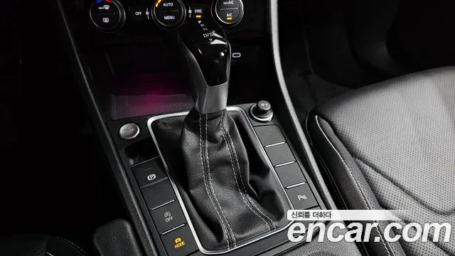 Volkswagen Jetta 2022 thumb 3