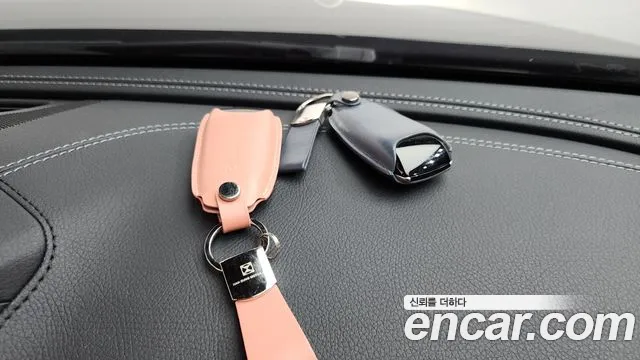Mercedes-Benz E-Class 2018 thumb 11