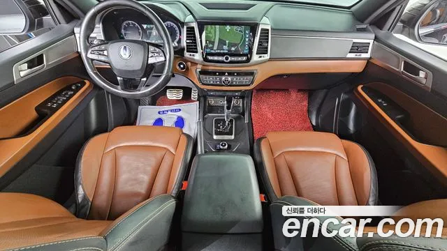 KGM Rexton 2018 thumb 10