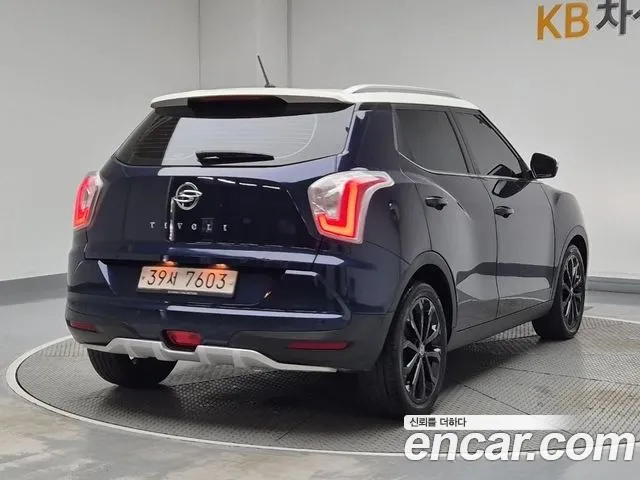 KGM TIBOLI 2017 thumb 7