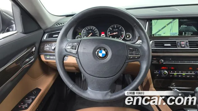 BMW 7 серии 2013 thumb 7