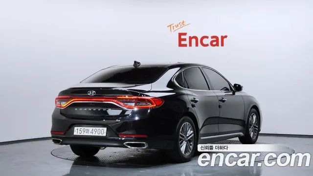 Hyundai Grandeur 2017 thumb 11