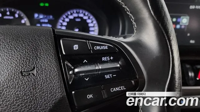 Hyundai Grandeur 2017 thumb 9