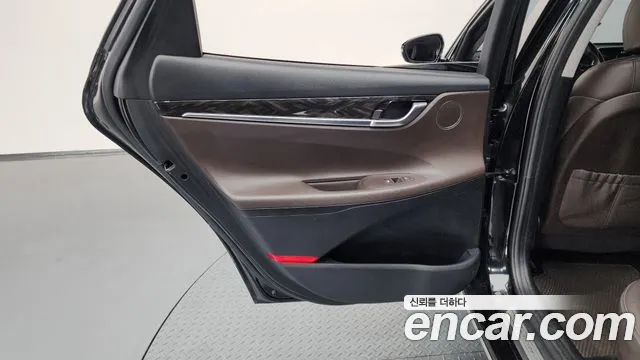 Hyundai Grandeur 2017 thumb 7