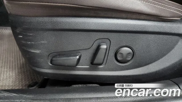 Hyundai Grandeur 2017 thumb 2