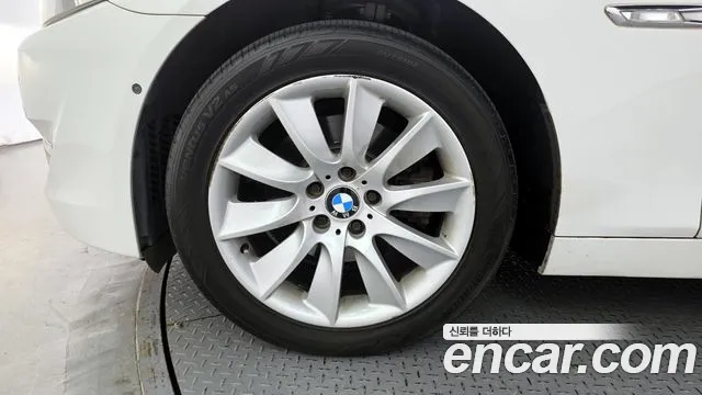 BMW 5 серии 2013 thumb 2
