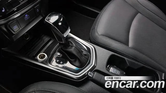 KGM Tivoli 2020 thumb 9