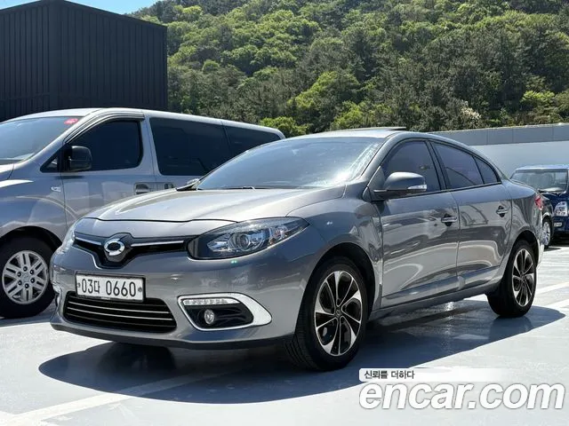 Renault SM3 2015 thumb 5