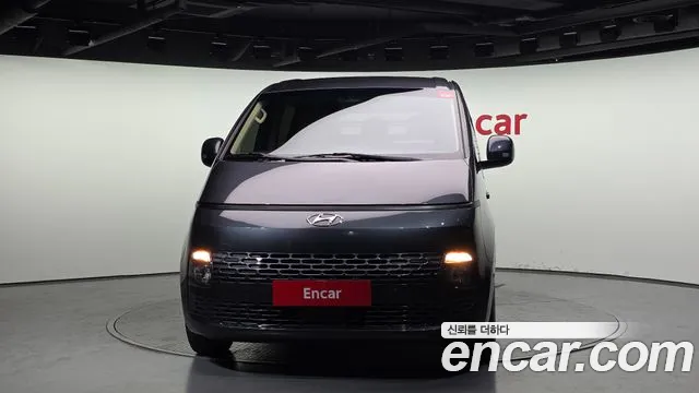 Hyundai Staria 2021 thumb 7