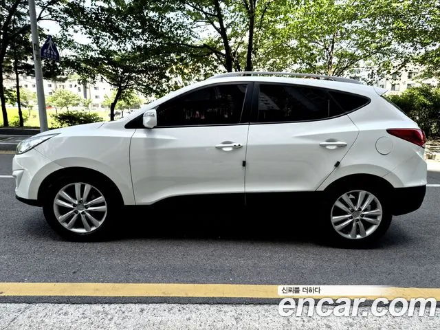 Hyundai Tucson 2012 thumb 10