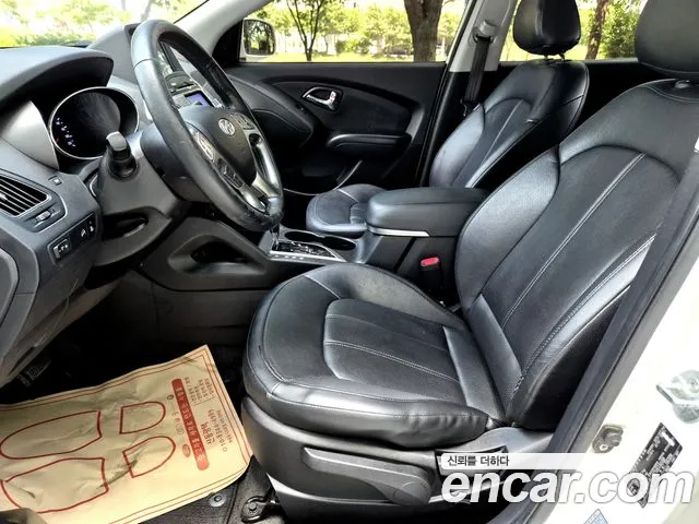 Hyundai Tucson 2012 thumb 11